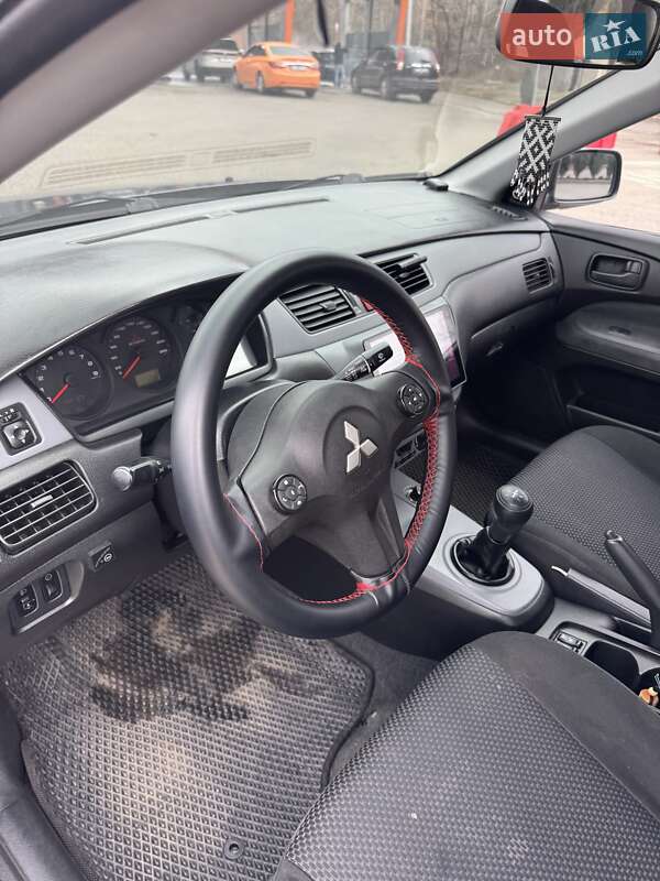 Седан Mitsubishi Lancer 2008 в Полтаве