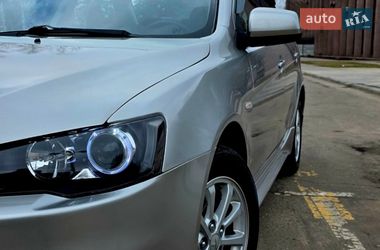 Седан Mitsubishi Lancer 2013 в Кривом Роге