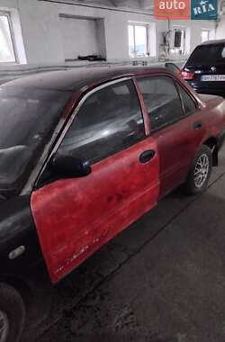 Седан Mitsubishi Lancer 1993 в Южном