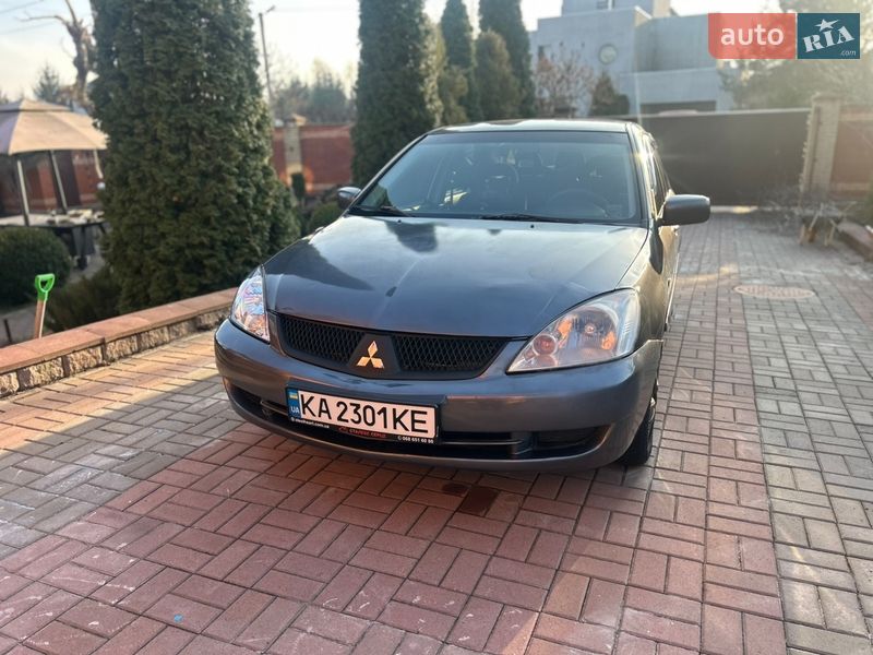 Седан Mitsubishi Lancer 2008 в Киеве