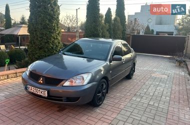 Седан Mitsubishi Lancer 2008 в Киеве