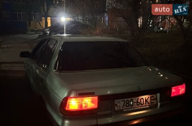 Седан Mitsubishi Lancer 1989 в Києві