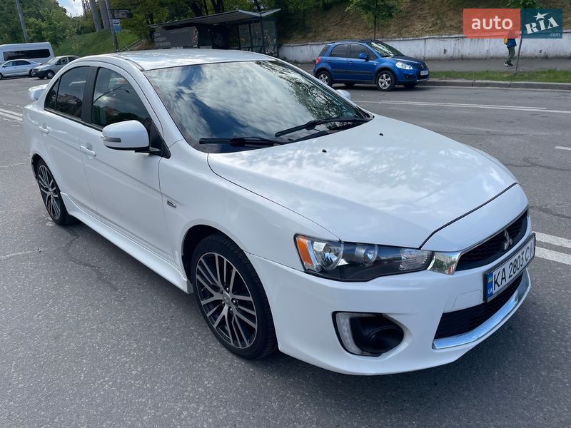 Седан Mitsubishi Lancer 2016 в Киеве фото 14 Седан Mitsubishi Lancer 2016 в Киеве