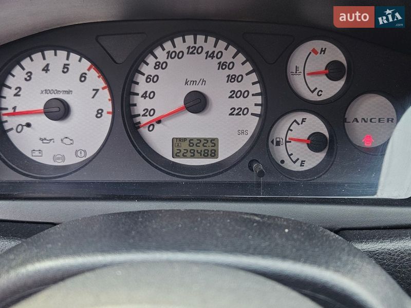 Седан Mitsubishi Lancer 2006 в Ровно