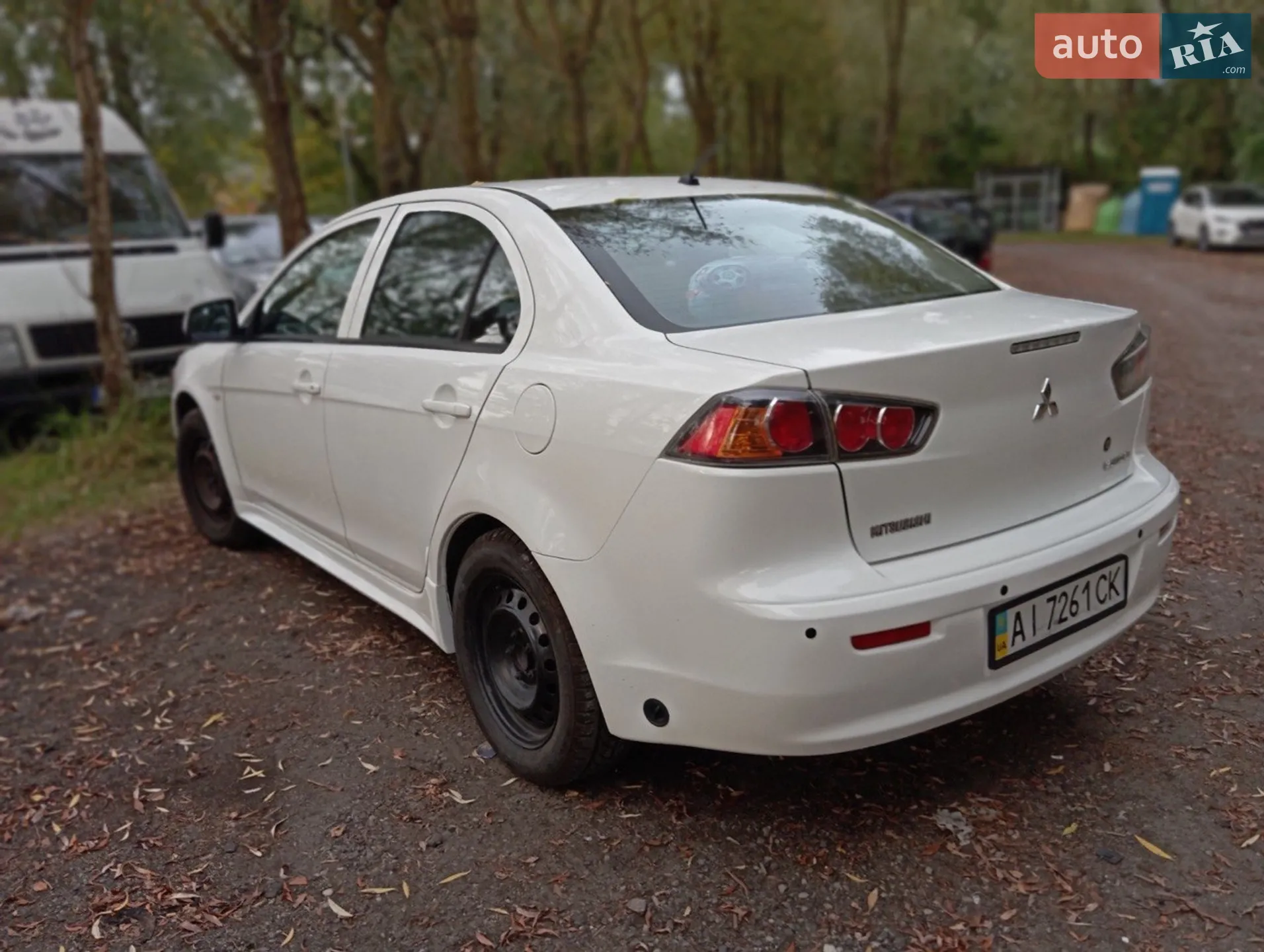 2010 Mitsubishi Lancer - мініатюра 3