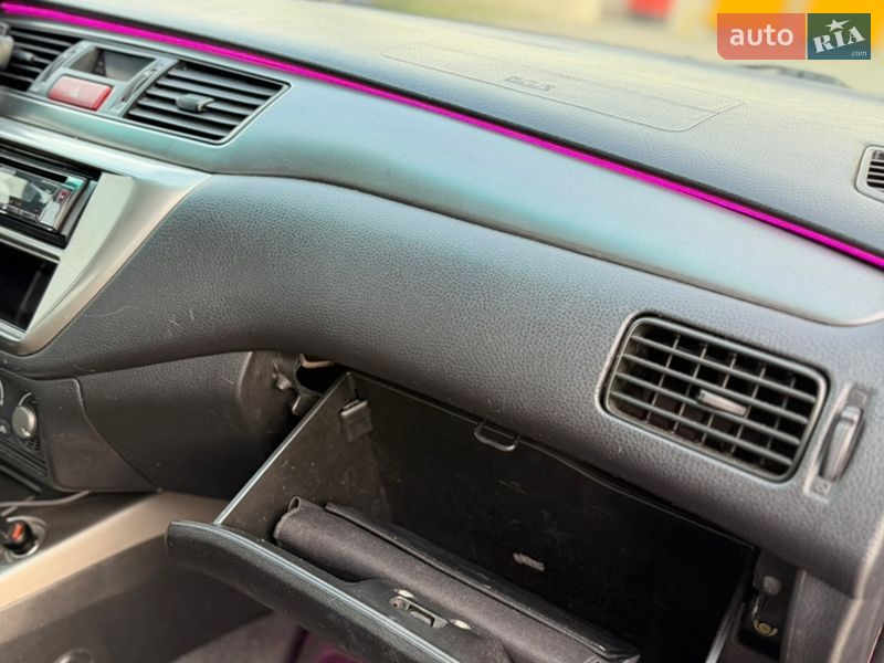 Седан Mitsubishi Lancer 2007 в Днепре