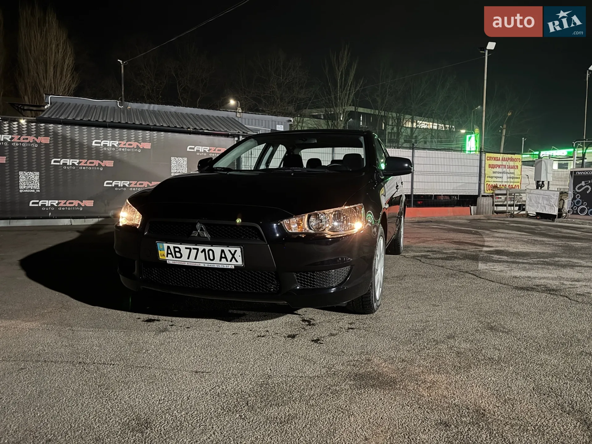 2010 Mitsubishi Lancer - мініатюра 21