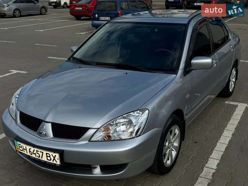 Mitsubishi Lancer