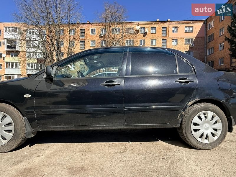 Седан Mitsubishi Lancer 2005 в Полтаві