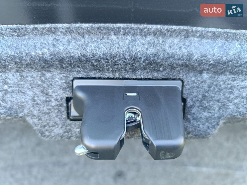 Седан Mitsubishi Lancer 2008 в Киеве