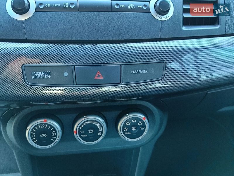 Седан Mitsubishi Lancer 2008 в Киеве