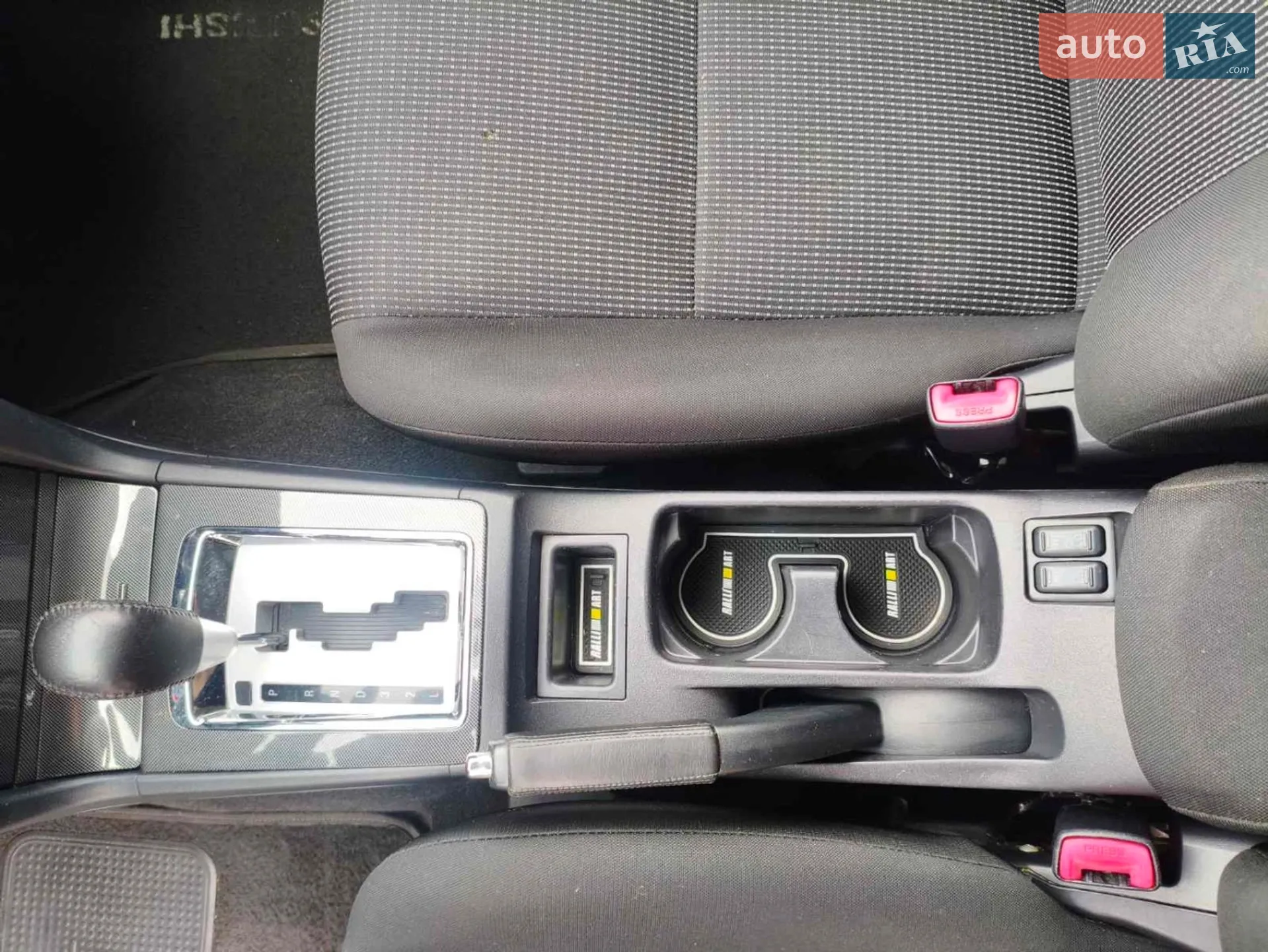 2011 Mitsubishi Lancer - мініатюра 38