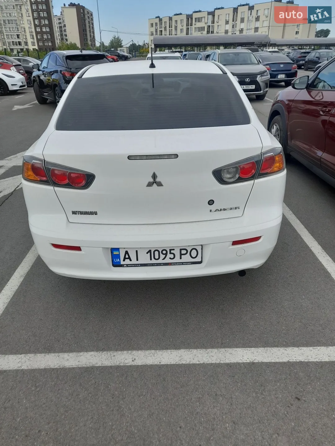 2010 Mitsubishi Lancer - мініатюра 2