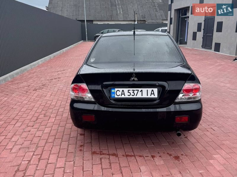 Седан Mitsubishi Lancer 2008 в Сарнах