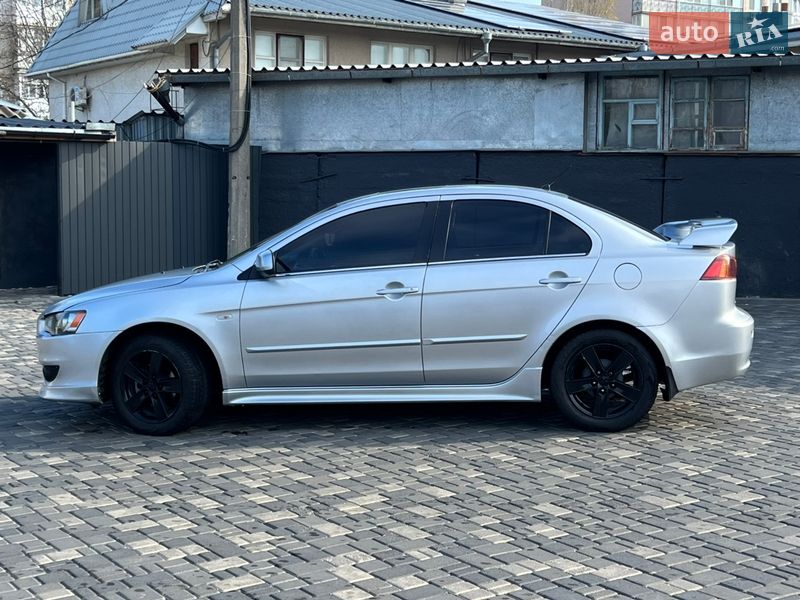 Седан Mitsubishi Lancer 2007 в Николаеве