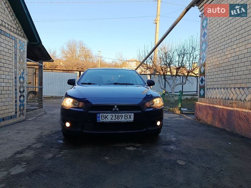 Седан Mitsubishi Lancer 2007 в Красилове
