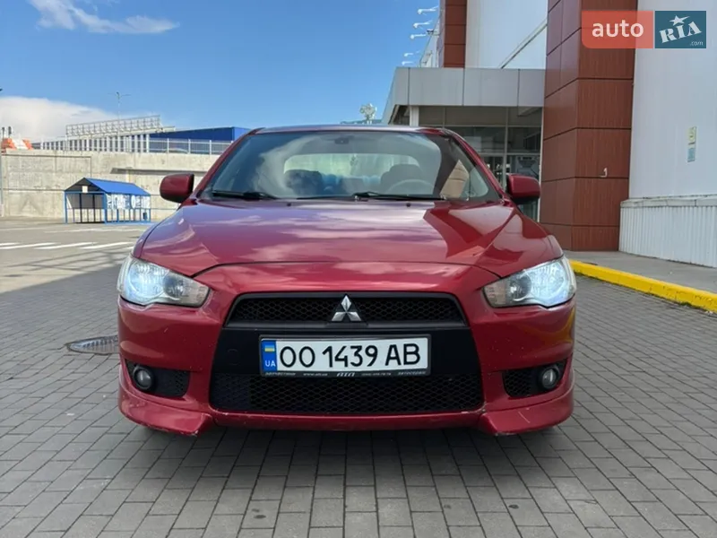 Mitsubishi Lancer