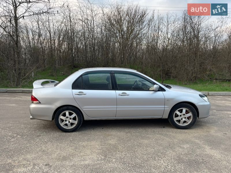 Седан Mitsubishi Lancer 2004 в Одессе фото 14 Седан Mitsubishi Lancer 2004 в Одессе