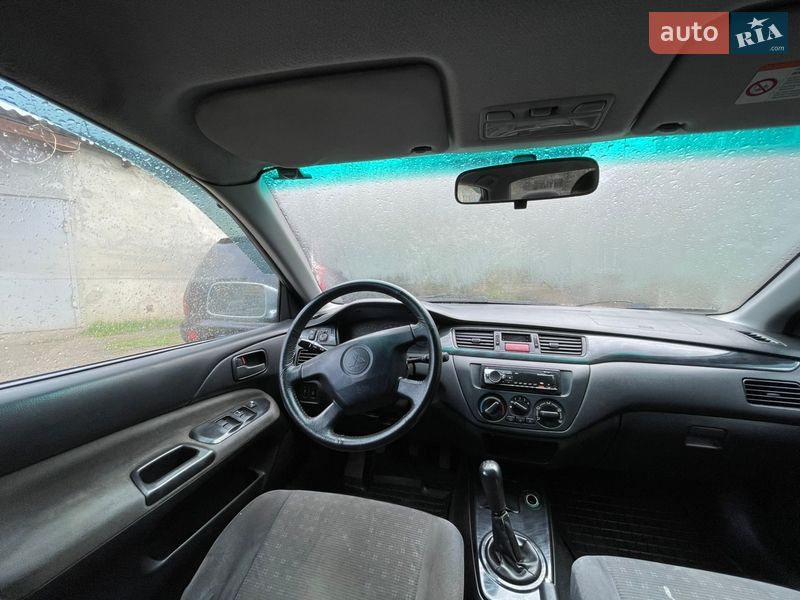 Седан Mitsubishi Lancer 2004 в Одессе фото 9 Седан Mitsubishi Lancer 2004 в Одессе