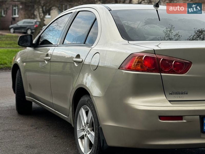 Седан Mitsubishi Lancer 2008 в Бобровиці