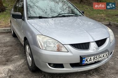 Седан Mitsubishi Lancer 2005 в Киеве
