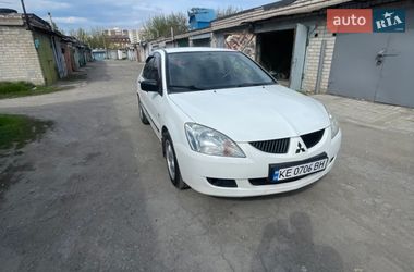 Седан Mitsubishi Lancer 2004 в Дніпрі