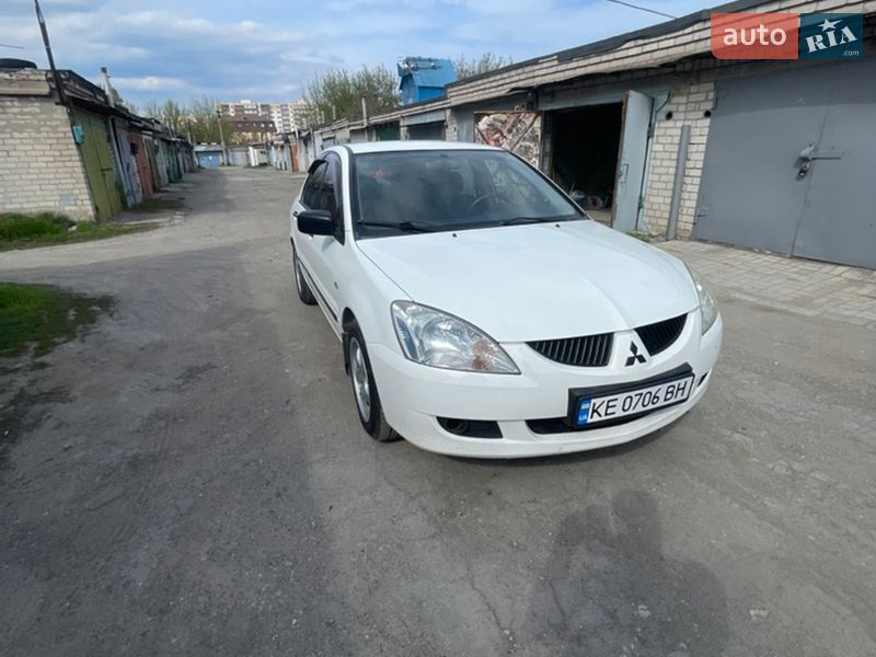 Mitsubishi Lancer 2004