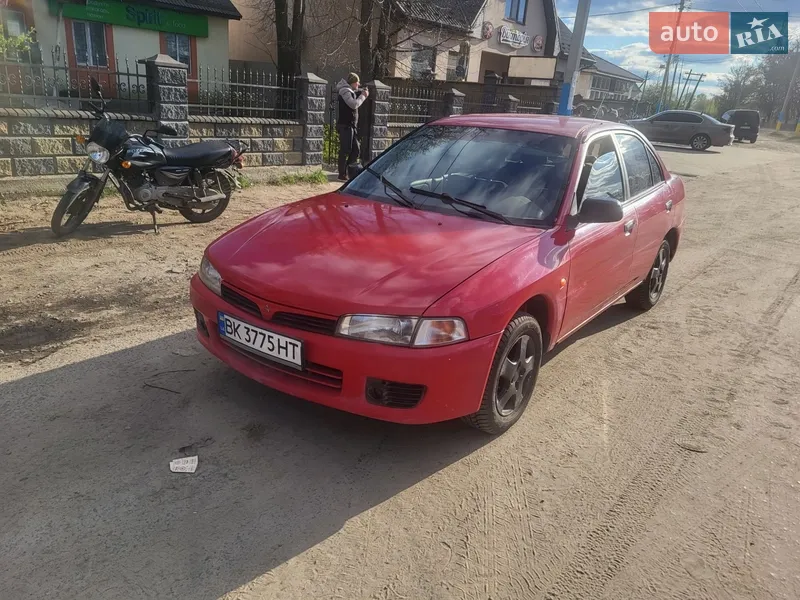 Mitsubishi Lancer