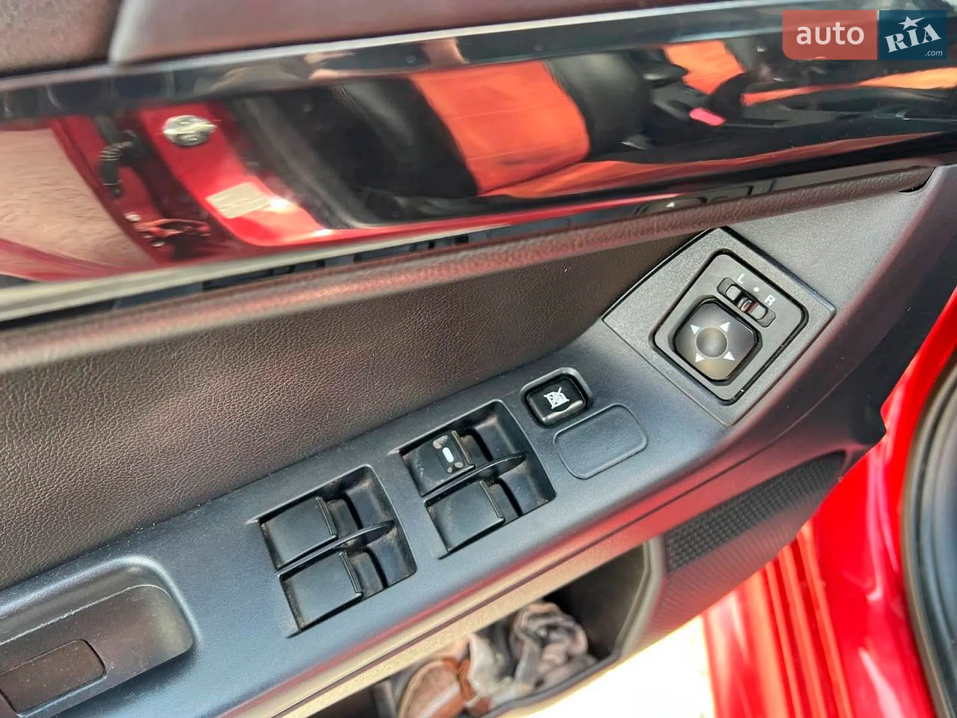 2012 Mitsubishi Lancer - мініатюра 17