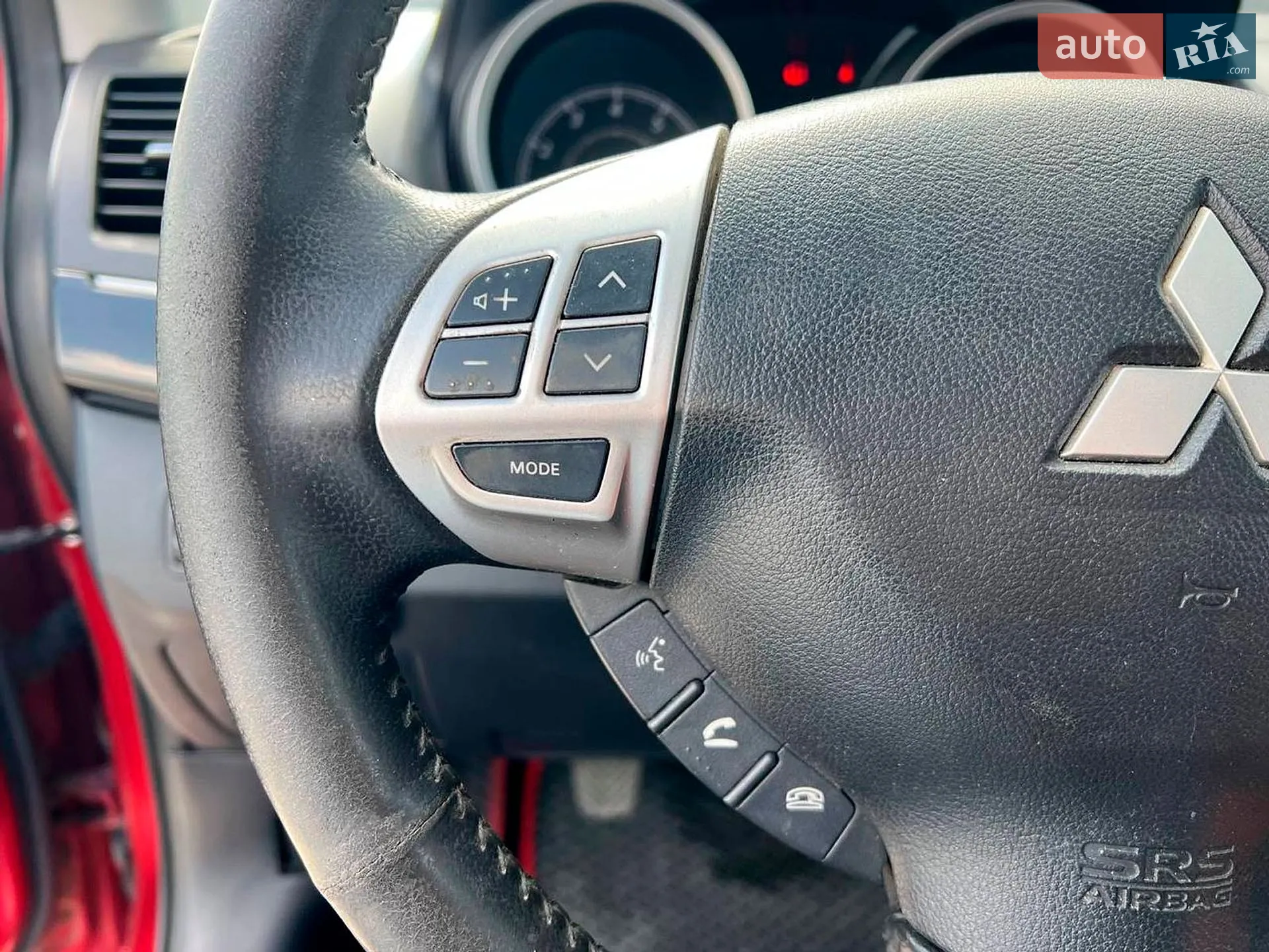 2012 Mitsubishi Lancer - мініатюра 24
