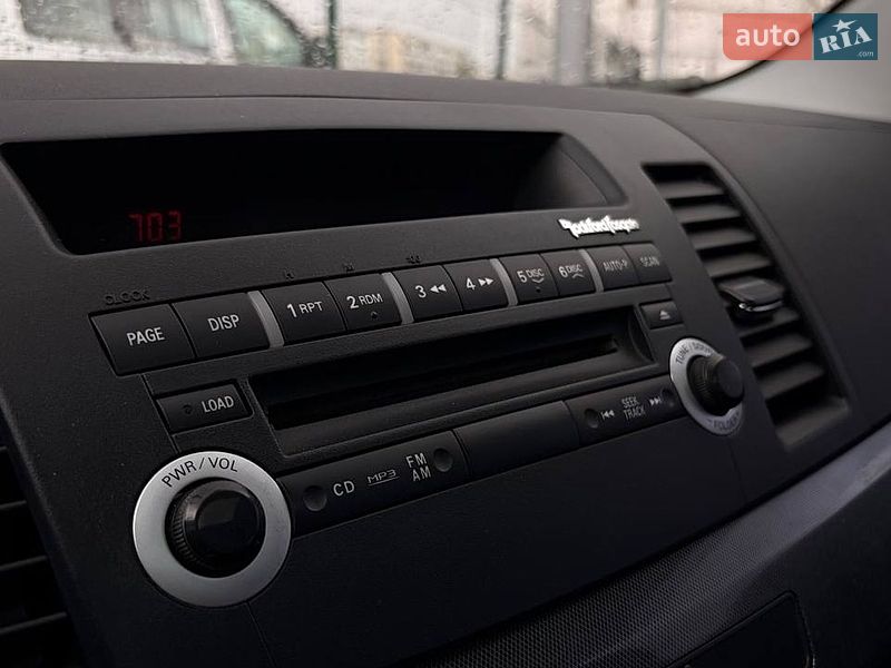 Седан Mitsubishi Lancer 2008 в Киеве