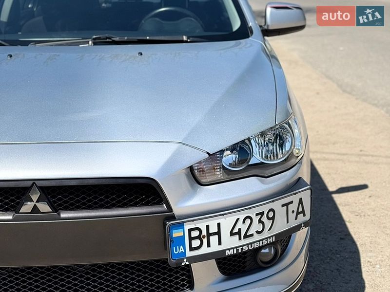 Седан Mitsubishi Lancer 2008 в Миколаєві