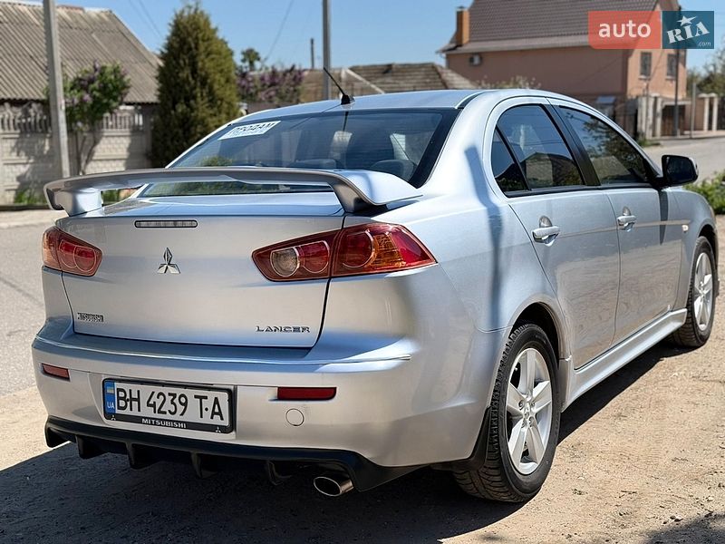 Седан Mitsubishi Lancer 2008 в Миколаєві