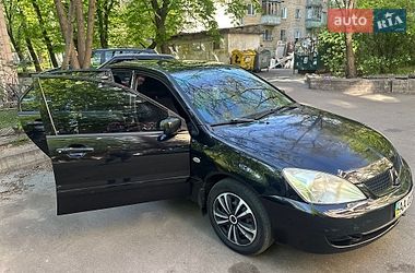 Седан Mitsubishi Lancer 2007 в Киеве
