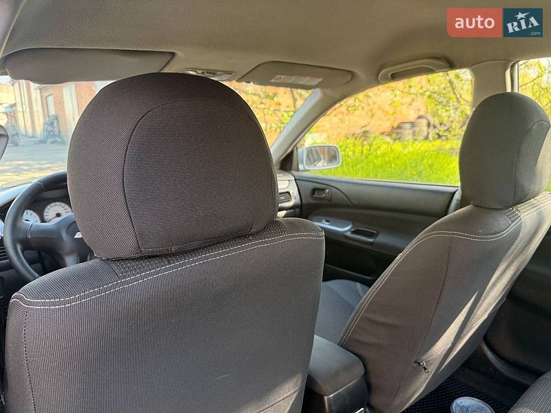 Седан Mitsubishi Lancer 2008 в Ахтырке