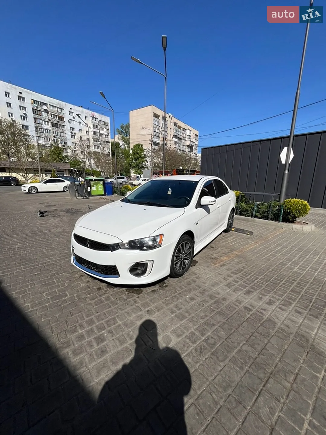 2016 Mitsubishi Lancer - фото 1
