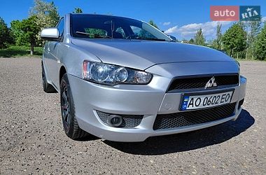 Седан Mitsubishi Lancer 2008 в Ужгороде
