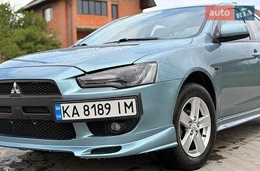 Седан Mitsubishi Lancer 2008 в Львове
