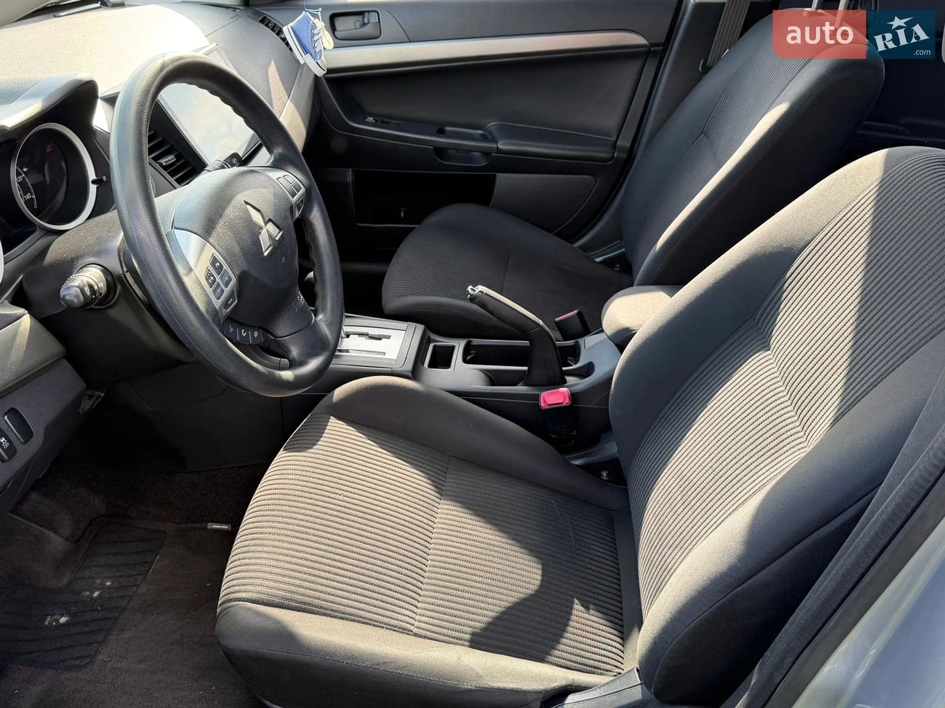 2015 Mitsubishi Lancer - мініатюра 18
