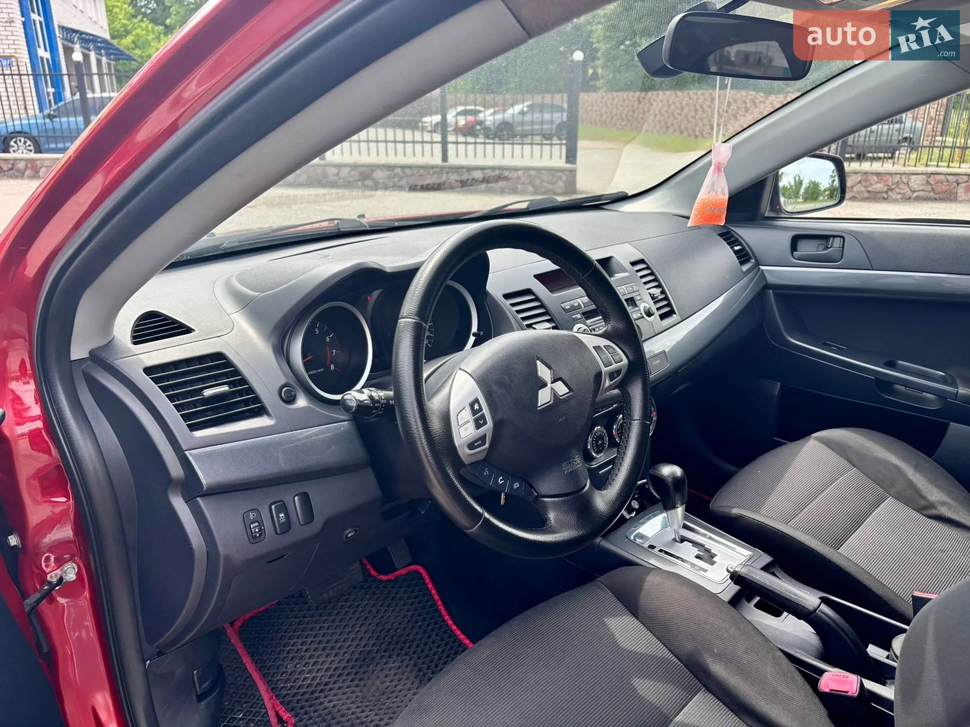 2011 Mitsubishi Lancer - мініатюра 42
