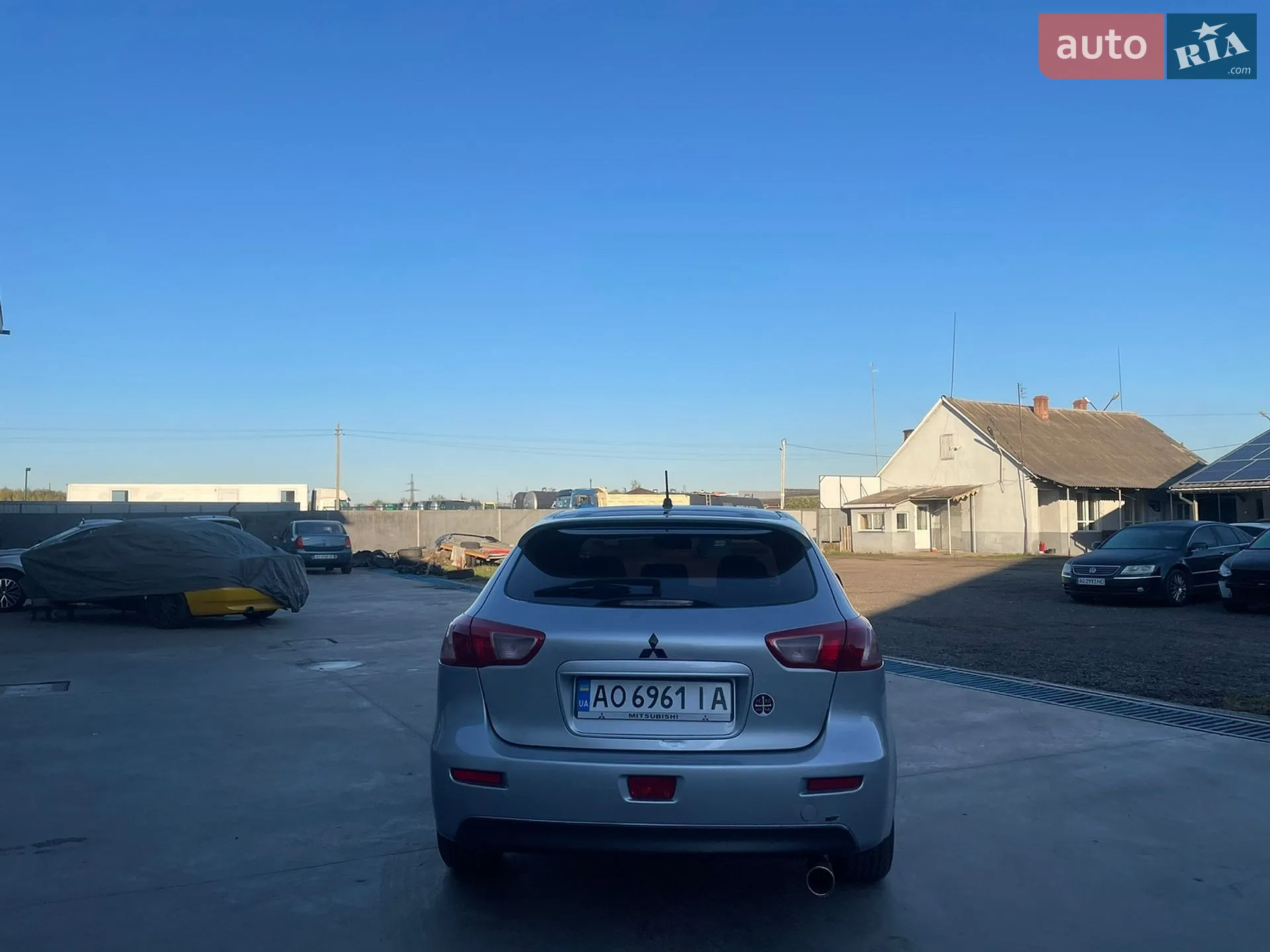 2010 Mitsubishi Lancer - мініатюра 9