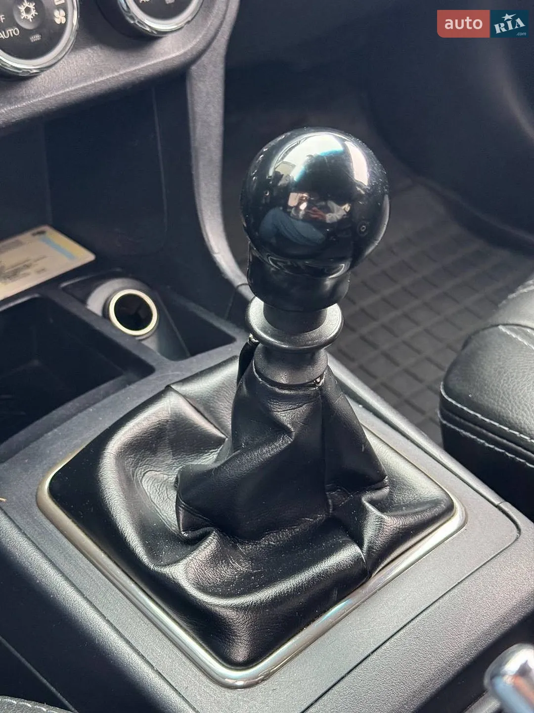 2011 Mitsubishi Lancer - мініатюра 29