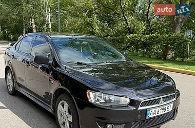 Седан Mitsubishi Lancer 2008 в Киеве