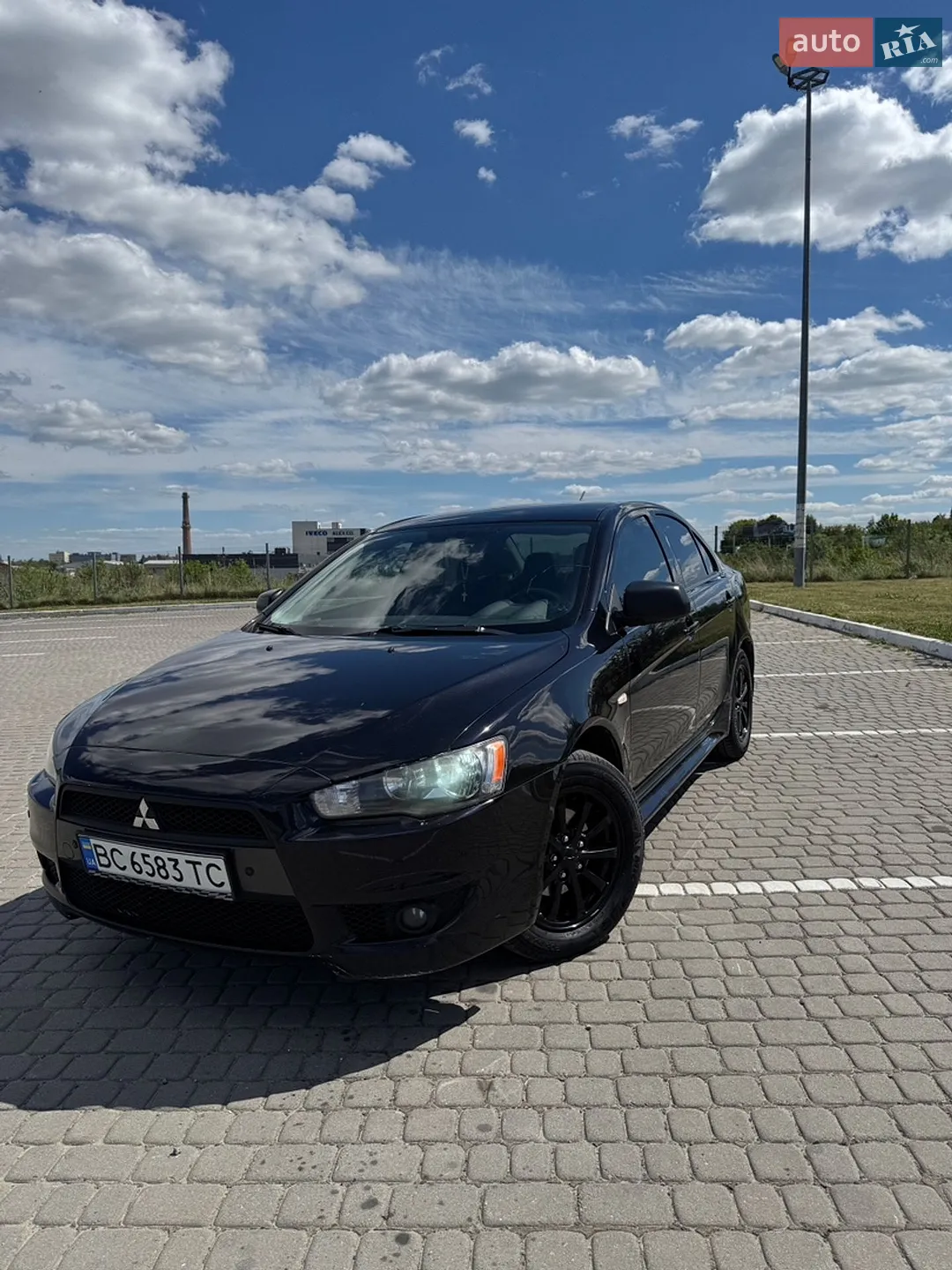 2011 Mitsubishi Lancer - мініатюра 15