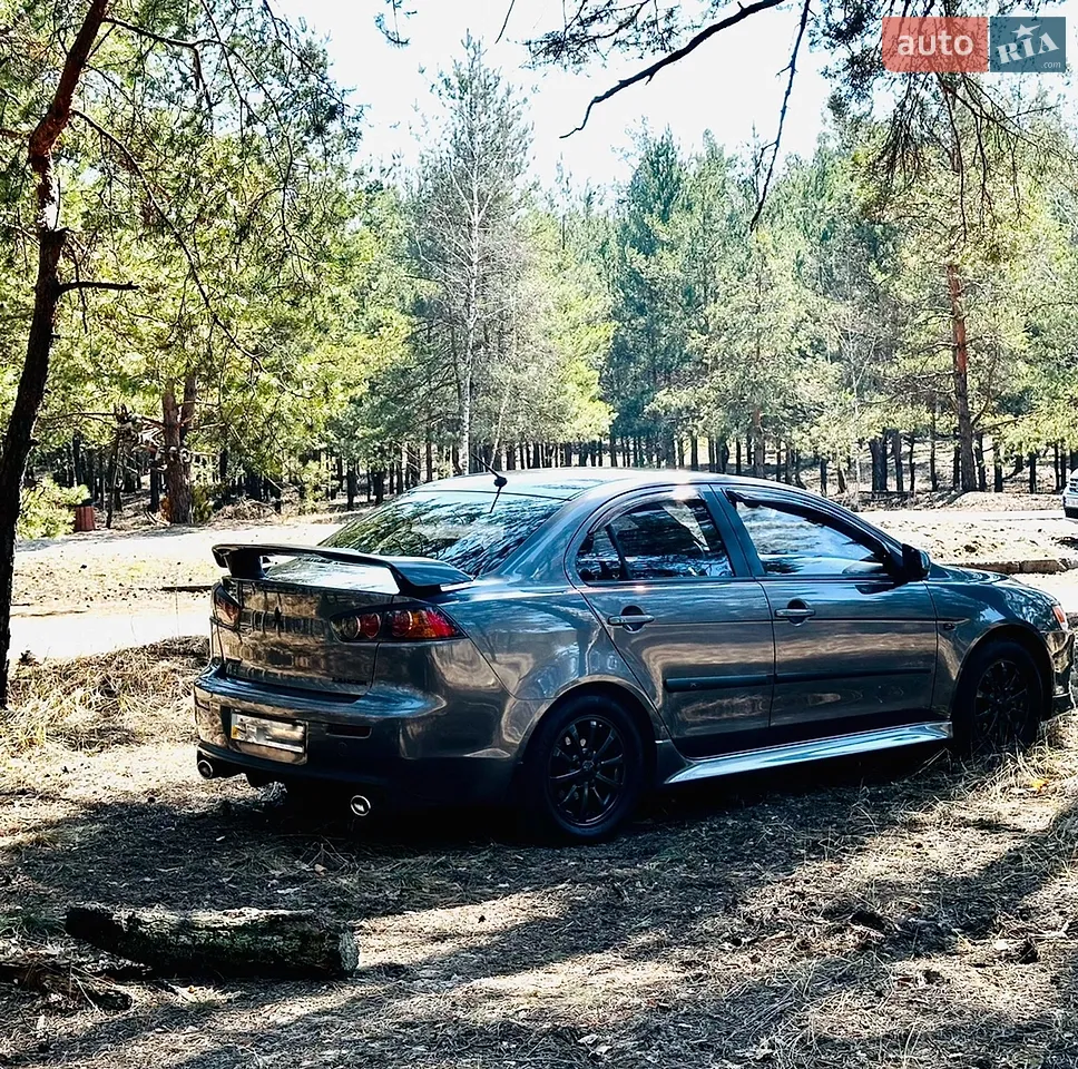 2012 Mitsubishi Lancer - мініатюра 14