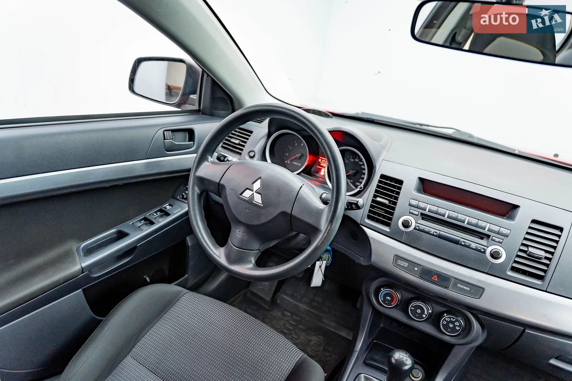2010 Mitsubishi Lancer - мініатюра 12