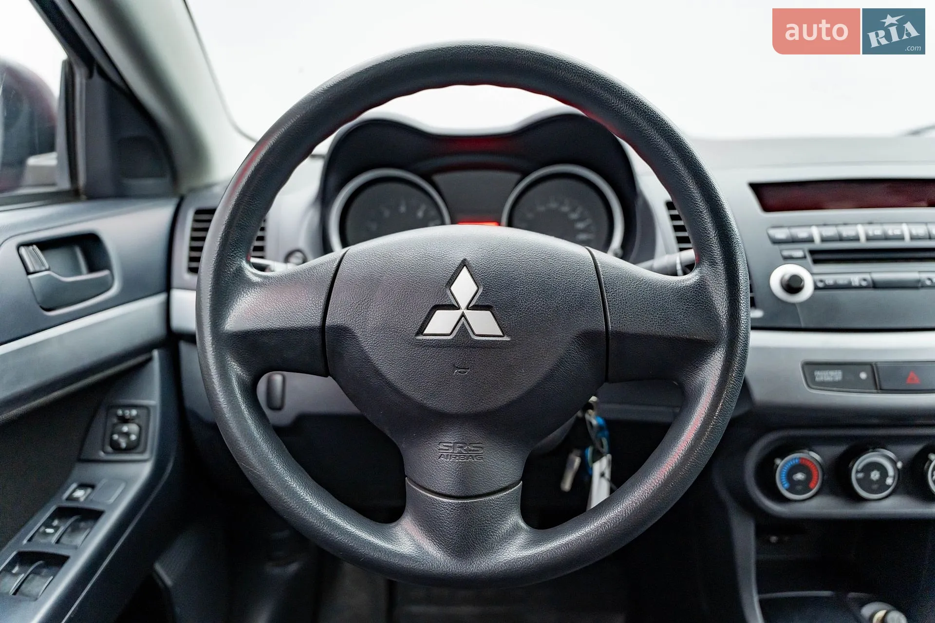 2010 Mitsubishi Lancer - мініатюра 13