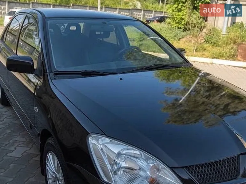 Mitsubishi Lancer