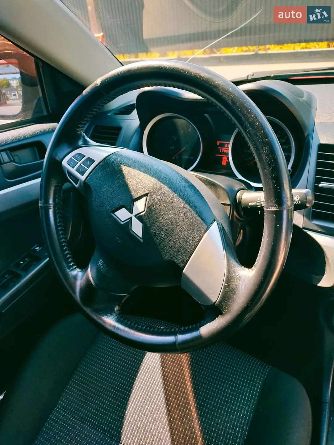 2011 Mitsubishi Lancer - мініатюра 11