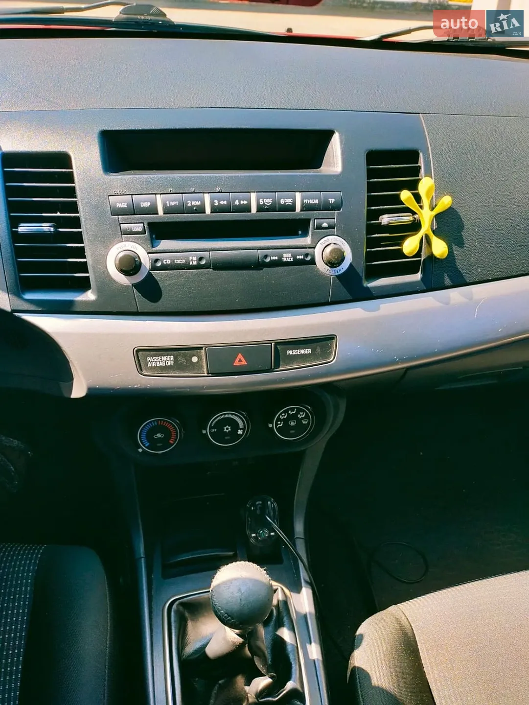 2011 Mitsubishi Lancer - мініатюра 15